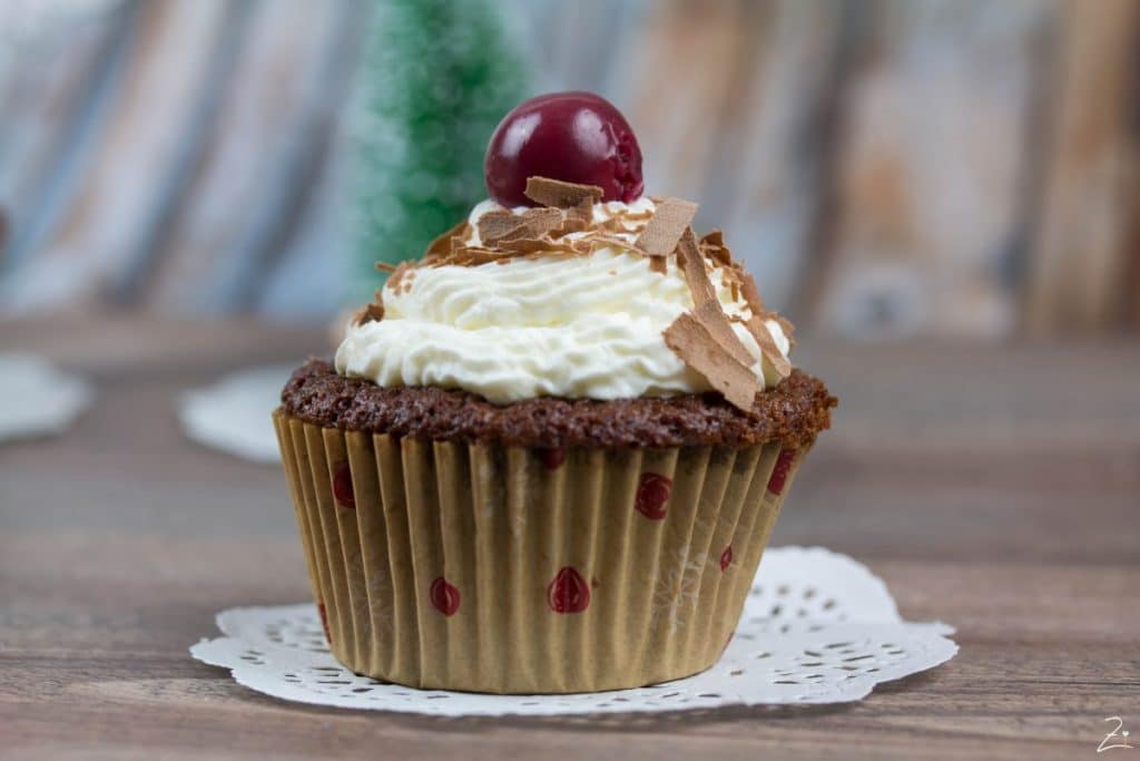 Rezept für Schwarzwälder Kirsch Cupcakes | Zimtblume.de