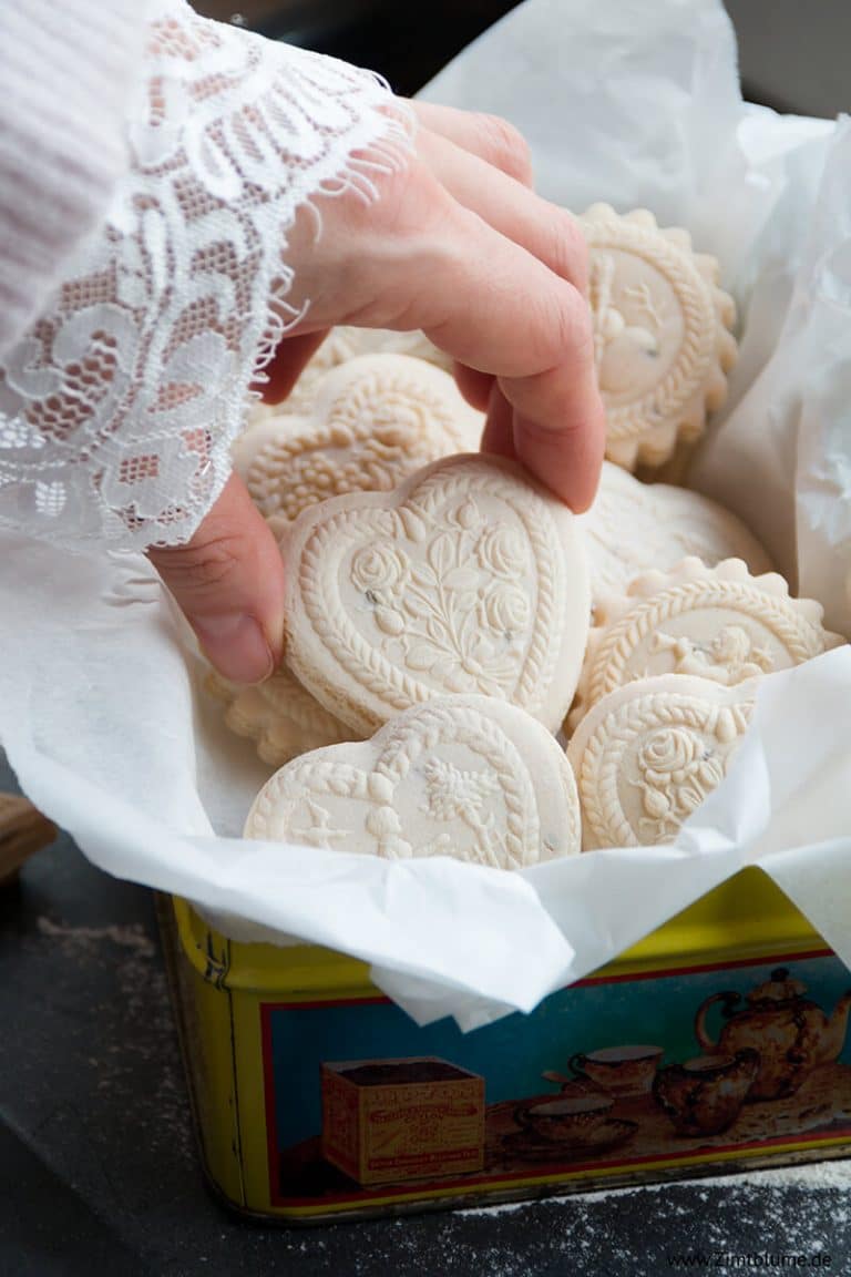 Springerle Rezept: Anisbrötli backen | Zimtblume.de Springerle Rezept: Anisbrötli backen | Zimtblume.de
