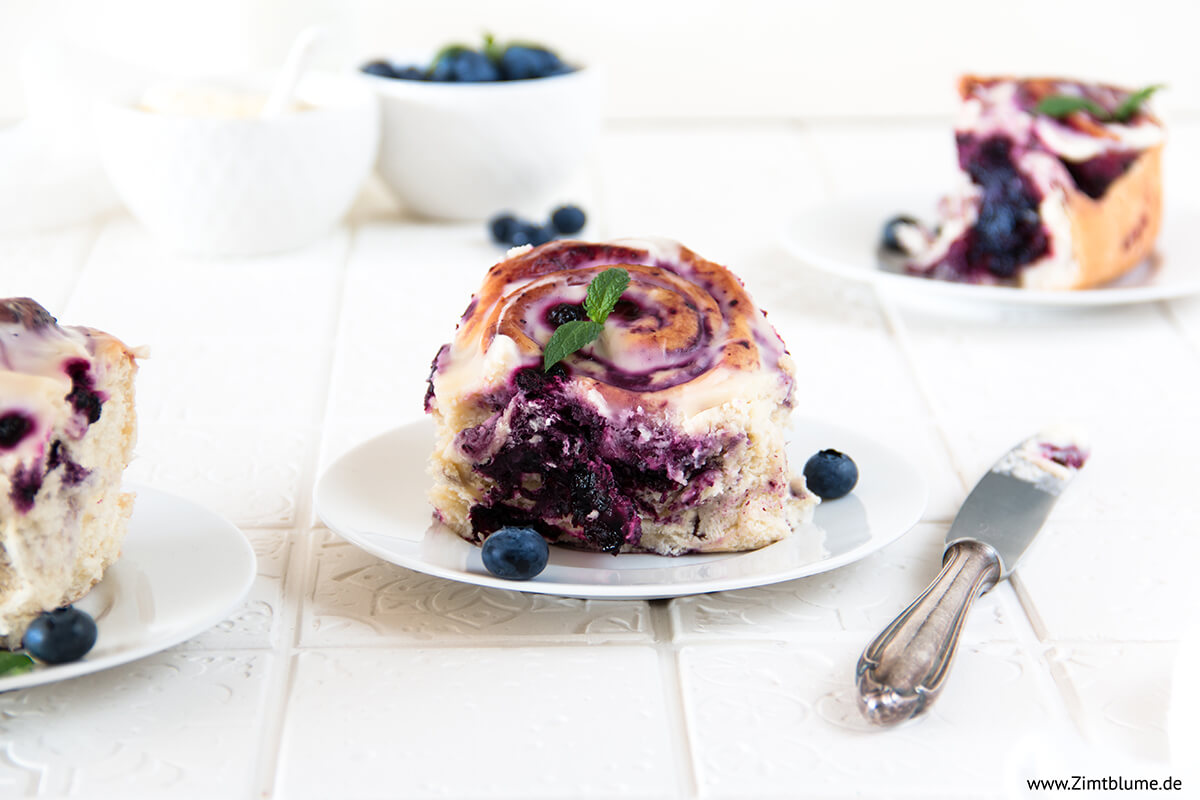 Blaubeerschnecken Rezept - Vegane Blaubeerschnecken Mit Pudding