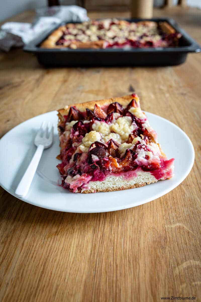 Zwetschgenkuchen Mit Hefeteig Einfaches Rezept Vom Blech