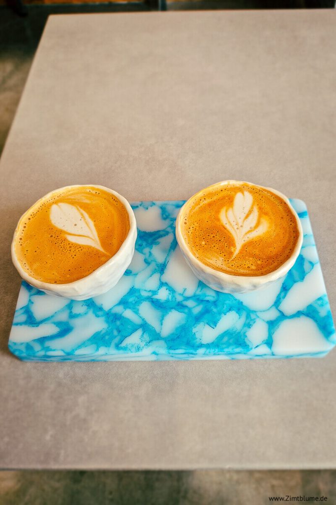Zwei Cappuccino von Mr & Mrs M Magasin