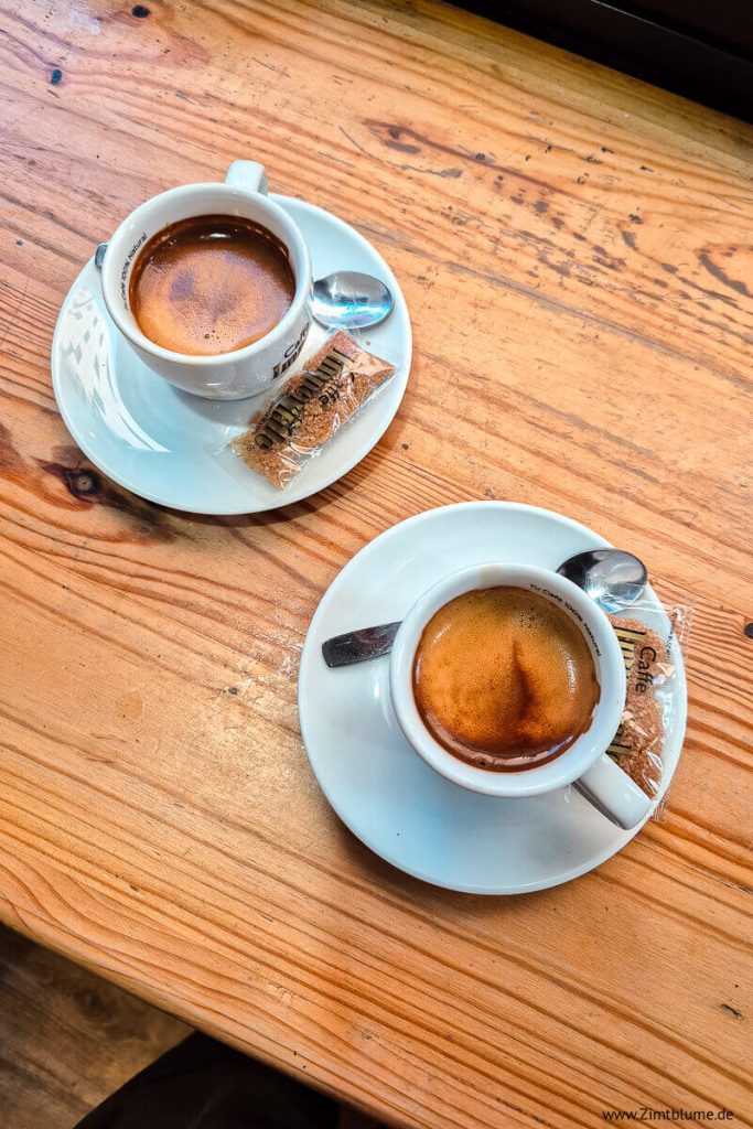 Zwei Kaffee LaMadrid Sevilla
