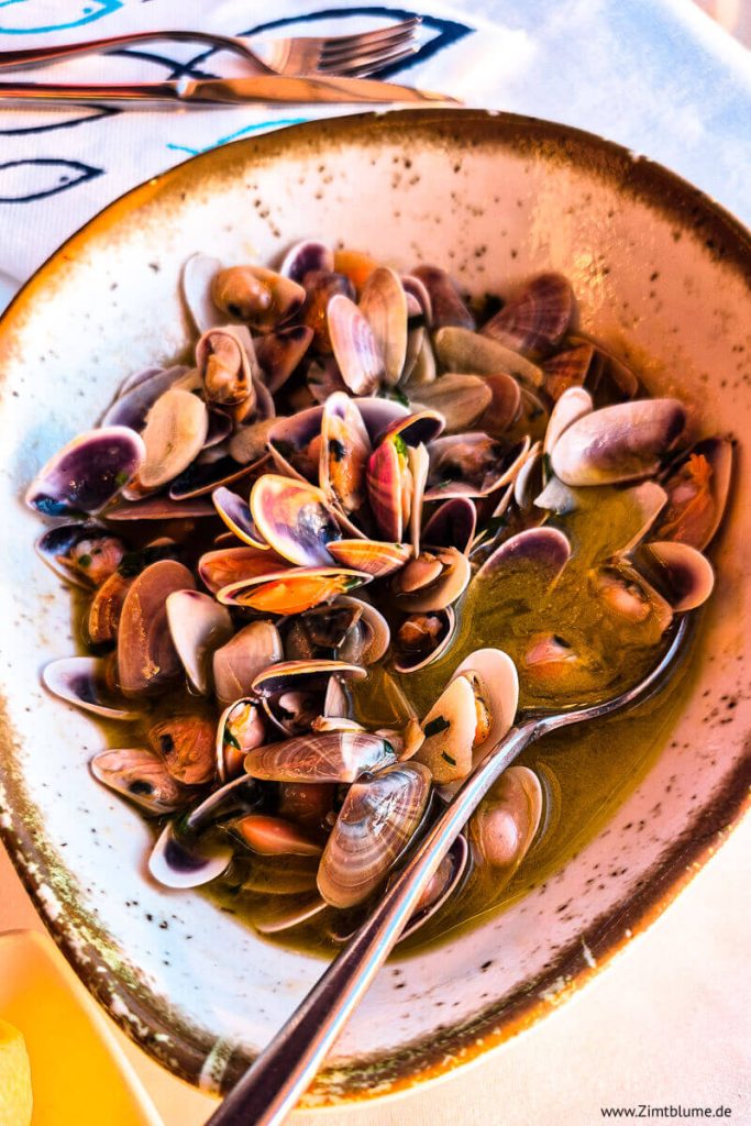Muscheln in Weißweinsauce