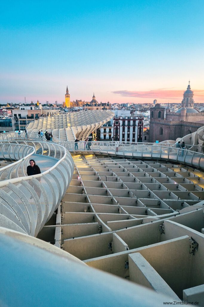 Setas de Sevilla bei Sonnenuntergang